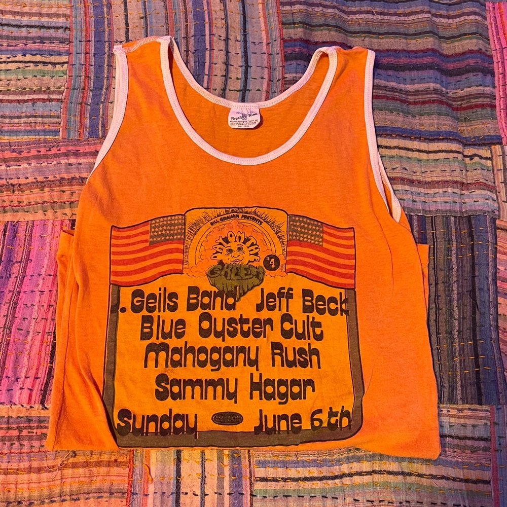 VINTAGE 1976 Day On The Green Tank Top